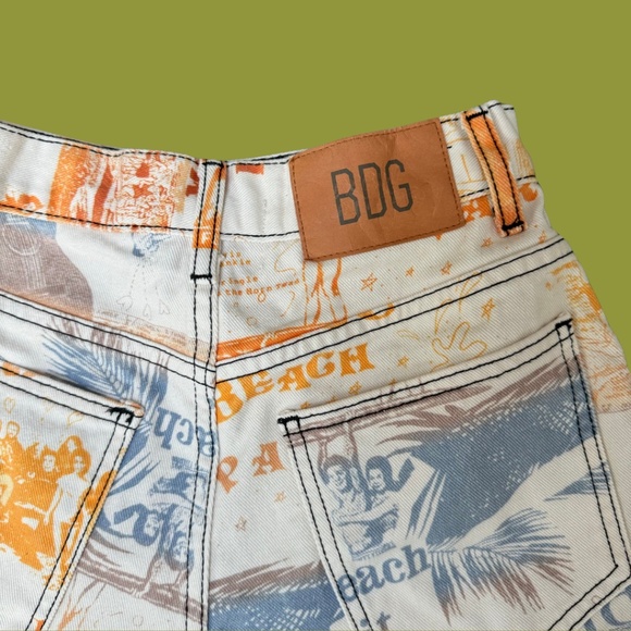UO BDG Retro Beach Fringe Denim Shorts White Orange Blue Size 24 - Picture 4 of 5
